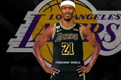 开云体育在线-湖人逆袭老鹰，詹姆斯再尽英勇！的简单介绍