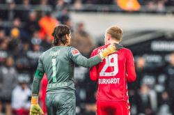 开云体育登录-门兴格拉德巴赫吞下失利，积分榜下滑的简单介绍