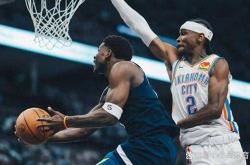 开云体育登录-开拓者力克森林狼，利拉德贡献全场最高25分