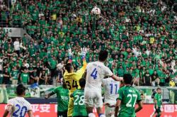 开云体育中国-主场作战气势如虹，球队豪取连胜