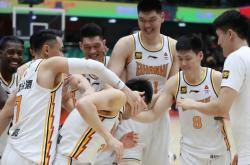 开云体育官方网站-广东队横扫山西队，武切维奇扛起全队