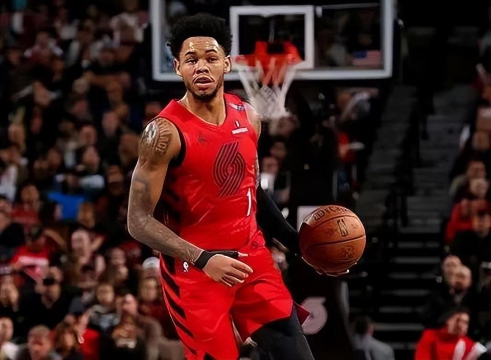 开拓者逆转骑士，利拉德末节爆发决胜神奇