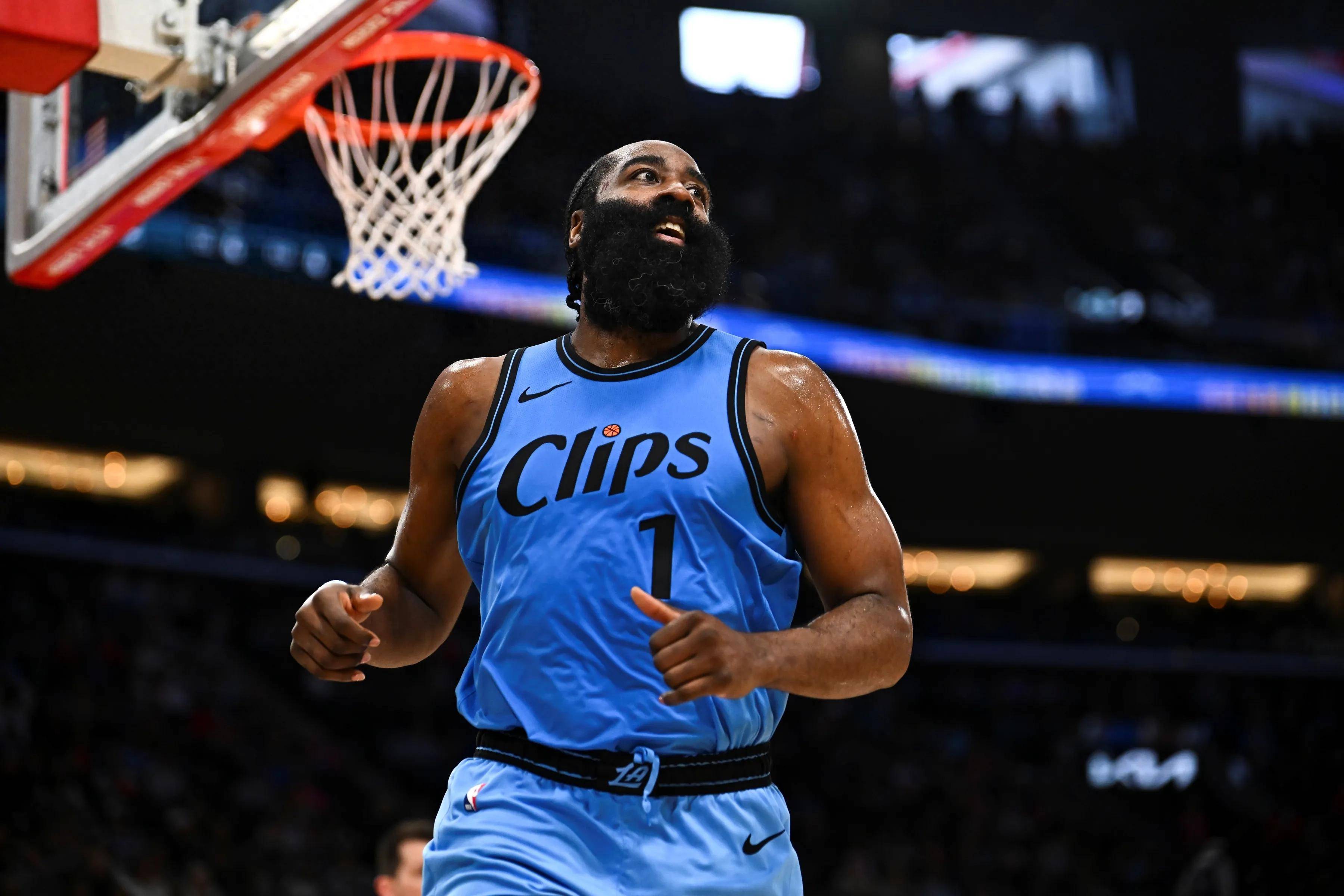 某球员在NBA常规赛中取得历史性的三分球纪录 某球员在NBA常规赛中取得历史性的三分球纪录