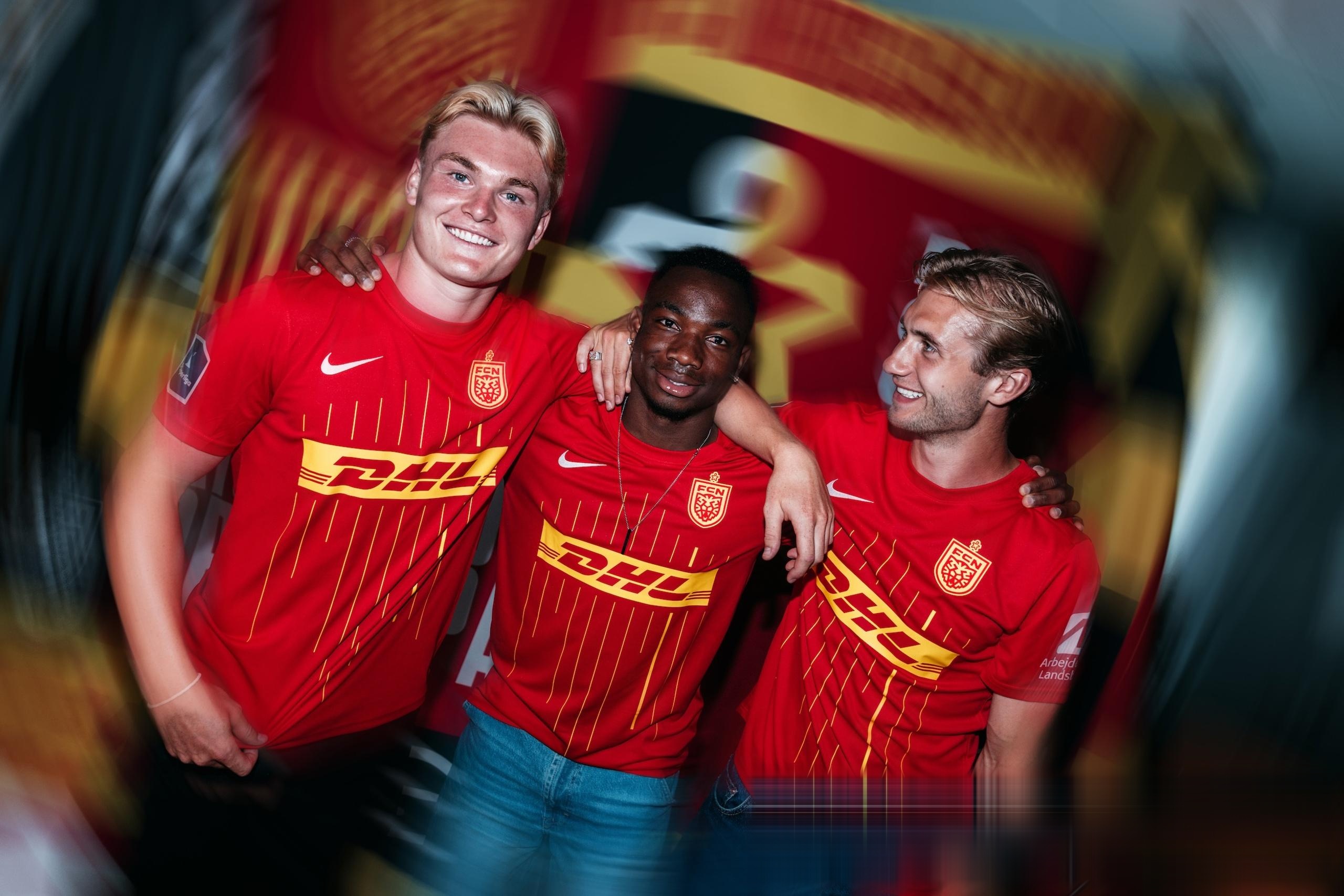 荷兰客场战胜丹麦,跻身强行列 荷兰客场战胜丹麦,跻身强行列