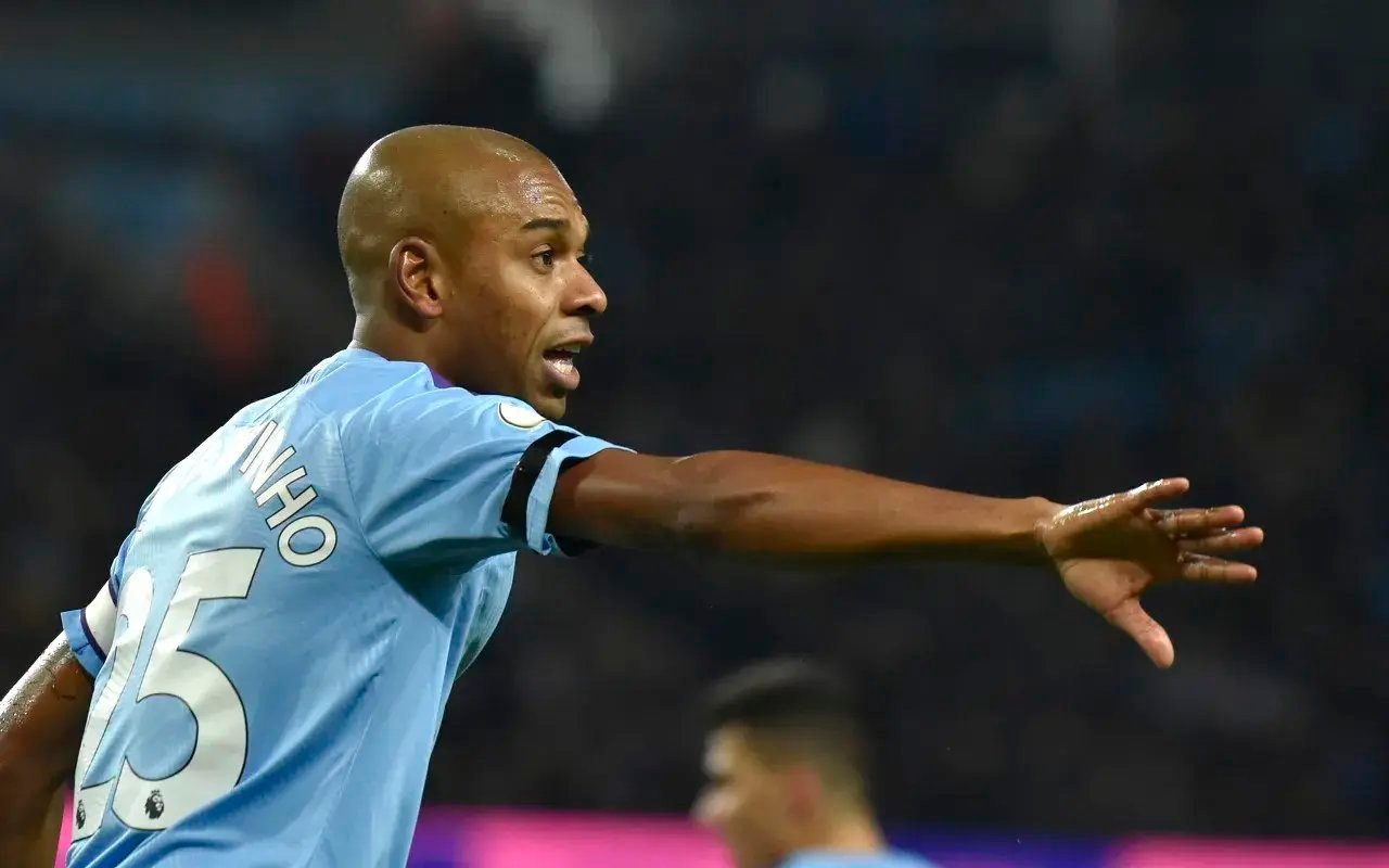 瓜迪奥拉计划引进新后卫提升防守