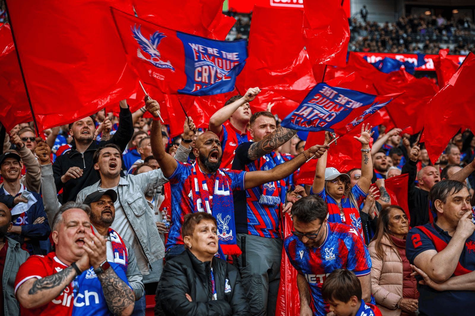 水晶宫疯狂逆袭,令人震惊追赶冠军的步伐! 水晶宫疯狂逆袭,令人震惊追赶冠军的步伐!