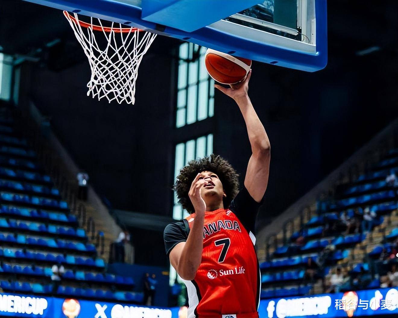 76人队新星持续发挥,成为球队进攻重要推手 76人队新星持续发挥,成为球队进攻重要推手