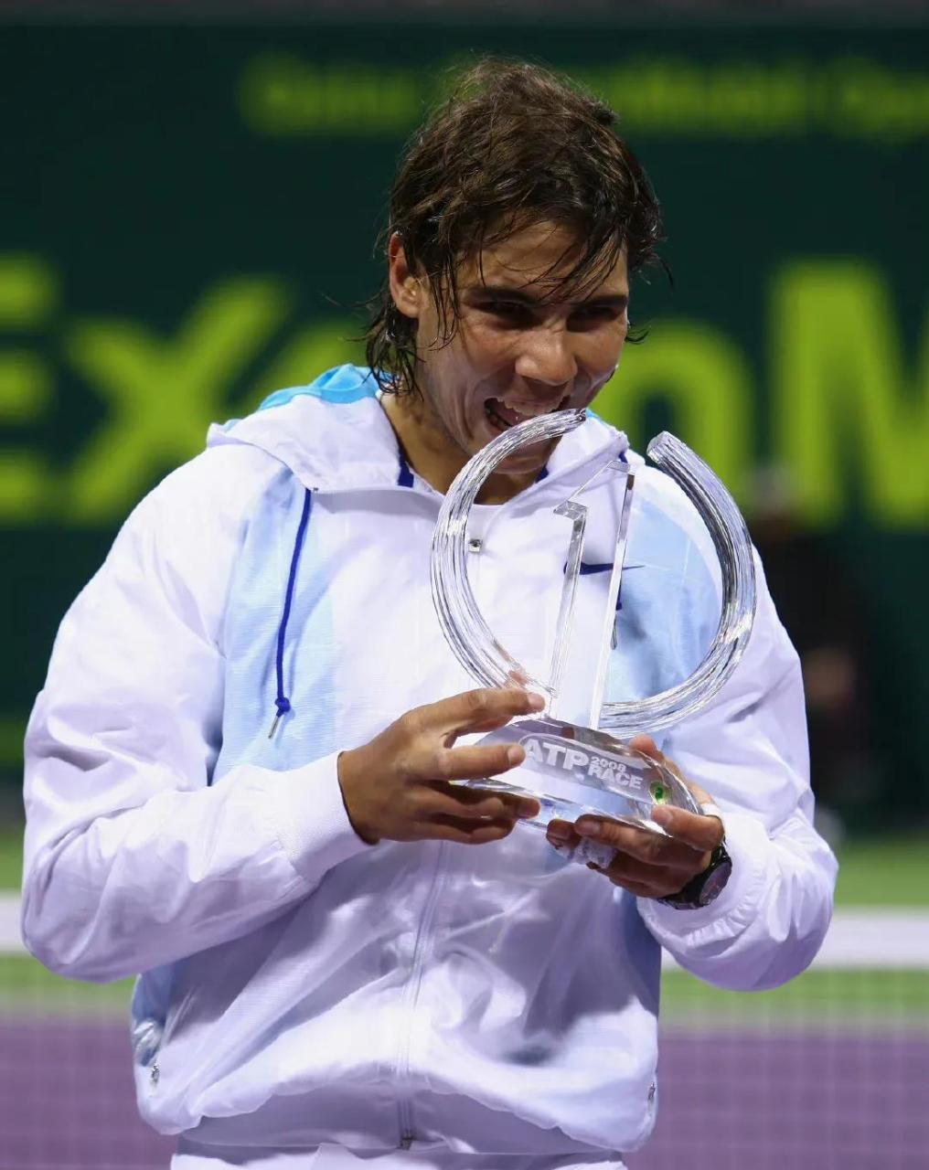 包含ATP总决赛鏖战蒙特卡洛大师赛，纳达尔刷新纪录的词条