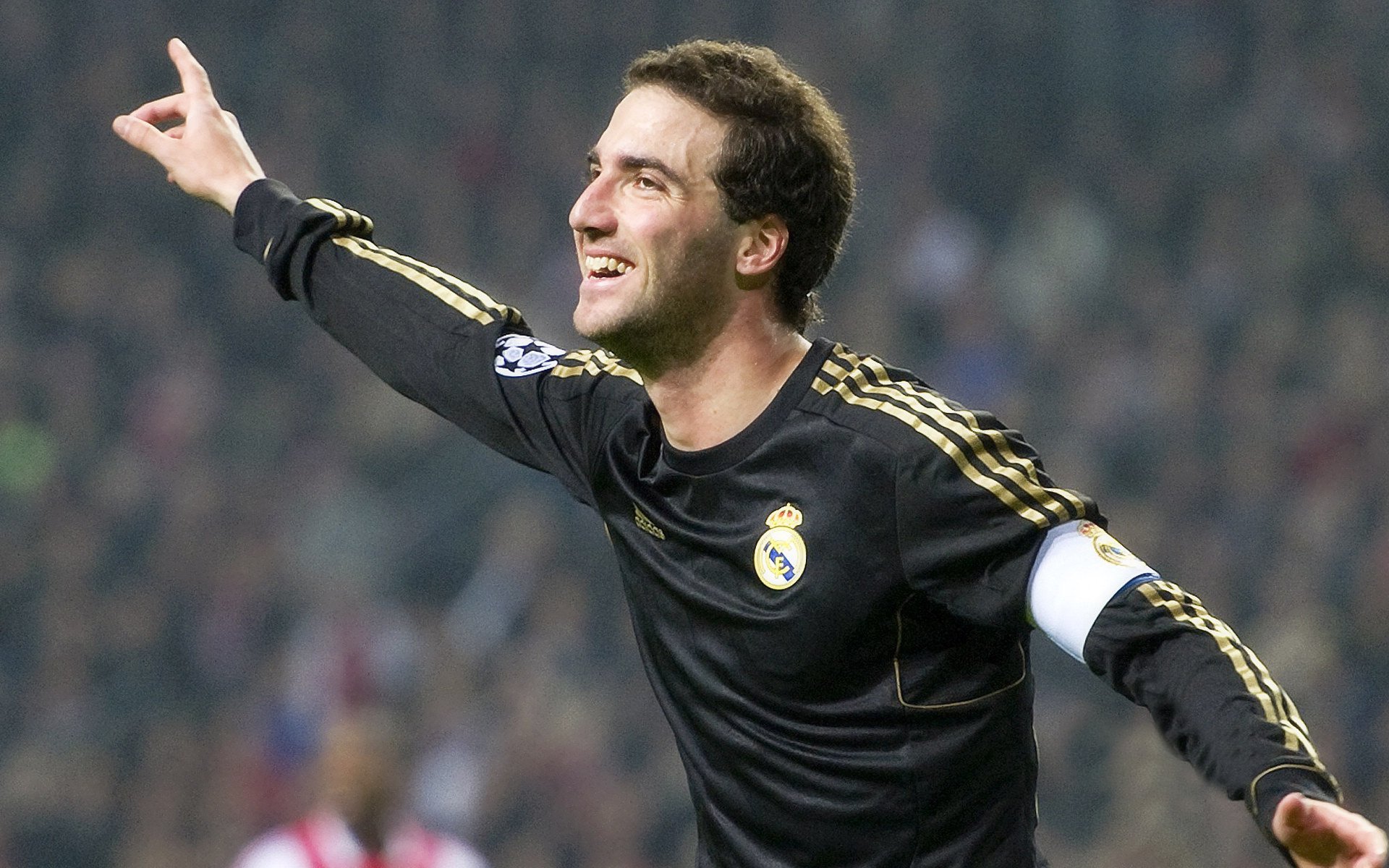 全面压制下的孤胆英雄，哈兰德如何在伊朗铜墙铁壁中成为关键先生